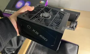 Zasilacz Cooler Master XG 650, idealny wybór, jeśli zastanawiasz się, jaki zasilacz do RTX 3060.