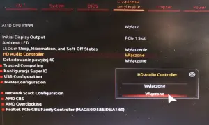 Ekran BIOS, sekcja "Urządzenia peryferyjne". Widoczna opcja "HD Audio Controller" z zaznaczoną wartością "Włączone". Tak sprawdzisz kartę dźwiękową.
