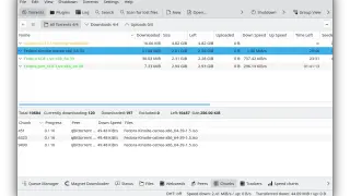 Widok programu KTorrent z listą pobieranych plików, w tym Fedora-Kinoite-ostree-x86_64-39.