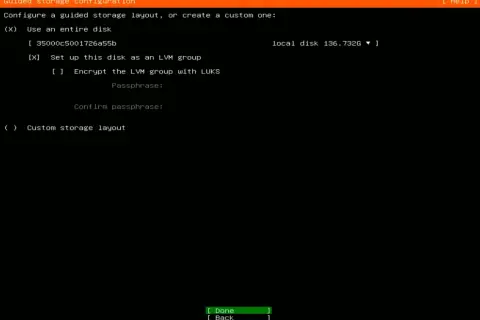 Konfiguracja dysku w Linux: wybór partycji, tworzenie grupy LVM, szyfrowanie LUKS. Montowanie dysku Linux.