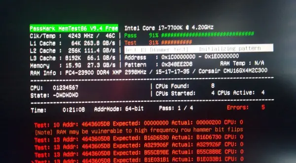 MemTest86 wykrywa błędy w pamięci RAM podczas testu. 5 błędów, 1/4 przejścia.