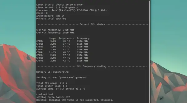 Terminal z informacjami o `auto-cpufreq` na Ubuntu, pokazujący stan procesora Intel i7, temperatury oraz częstotliwości.