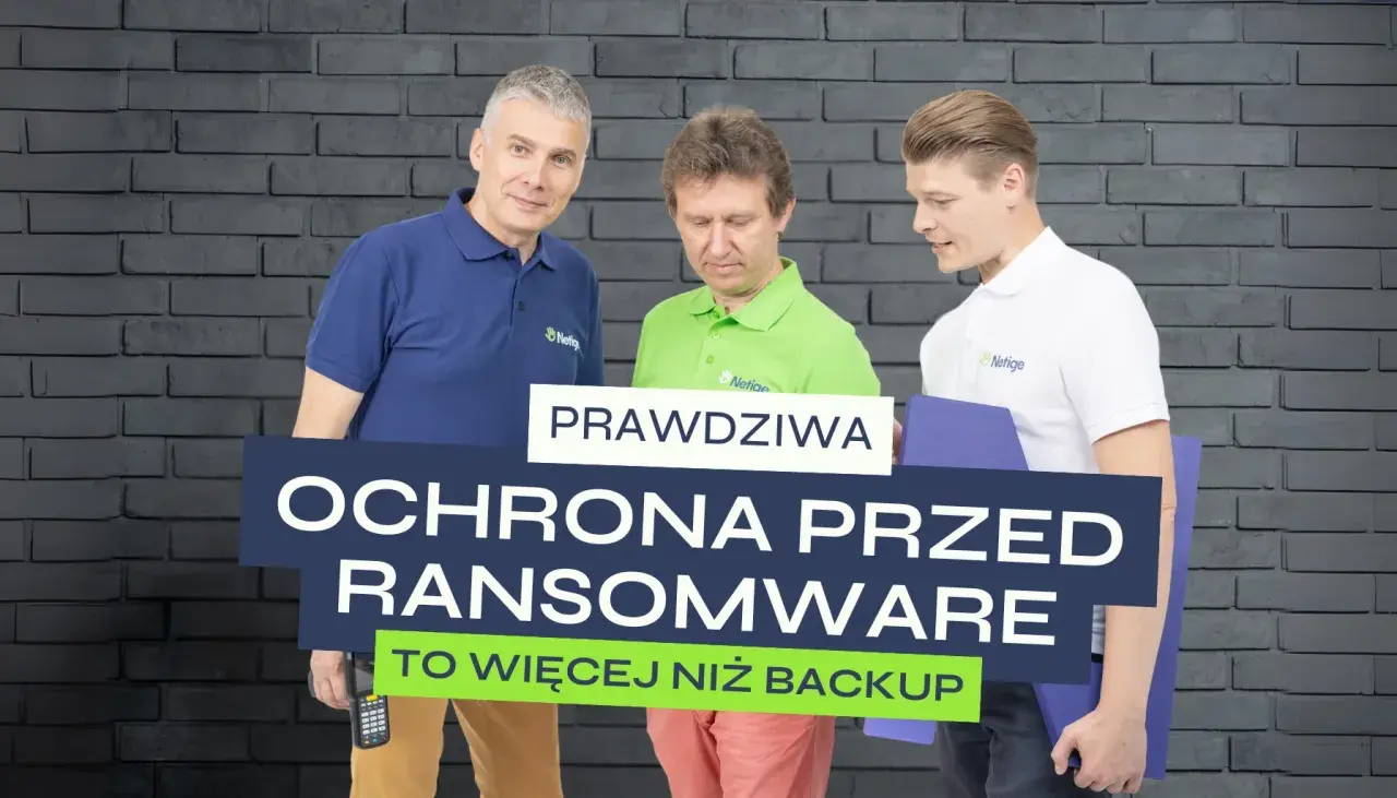 Trzech mężczyzn omawia skuteczną ochronę przed ransomware. Podkreślają, że to coś więcej niż tylko backup.
