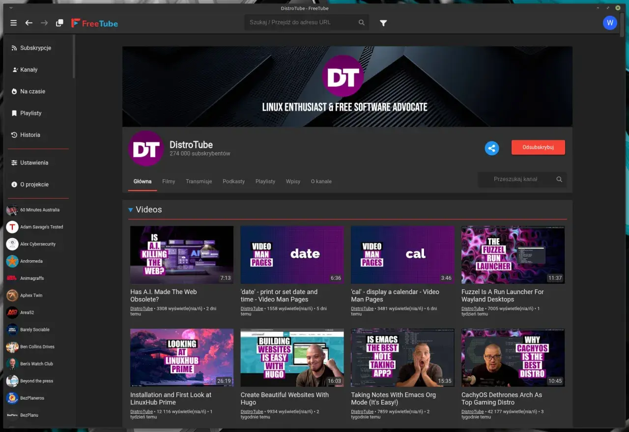 Strona kanału DistroTube w aplikacji FreeTube. Widzisz logo, nazwę kanału i listę filmów, np. o AI i Linuxie.