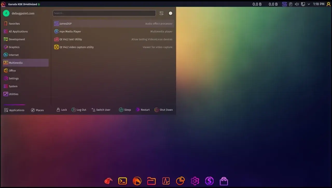 Menu aplikacji w Garuda Linux, z widocznym podmenu 